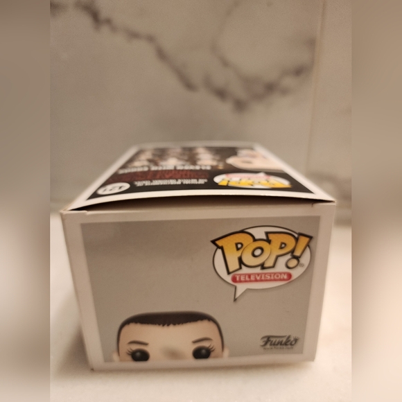 Chase Collectible Eleven With Eggo Funko Pop. - Picture 5 of 6